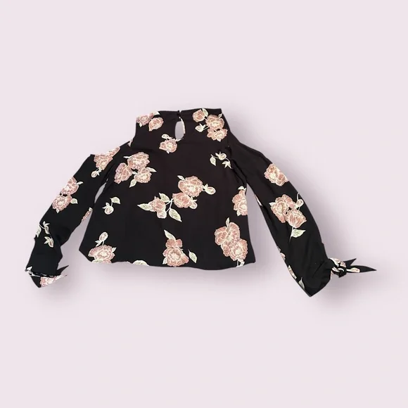 Women's Cupcakes & Cashmere Black Blouse with Pink Floral Cold Shoulder Design - Picture 8 of 11